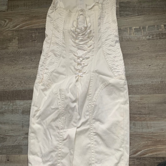 🤍Guess by Marciano White Dress 🤍 - Picture 6 of 6